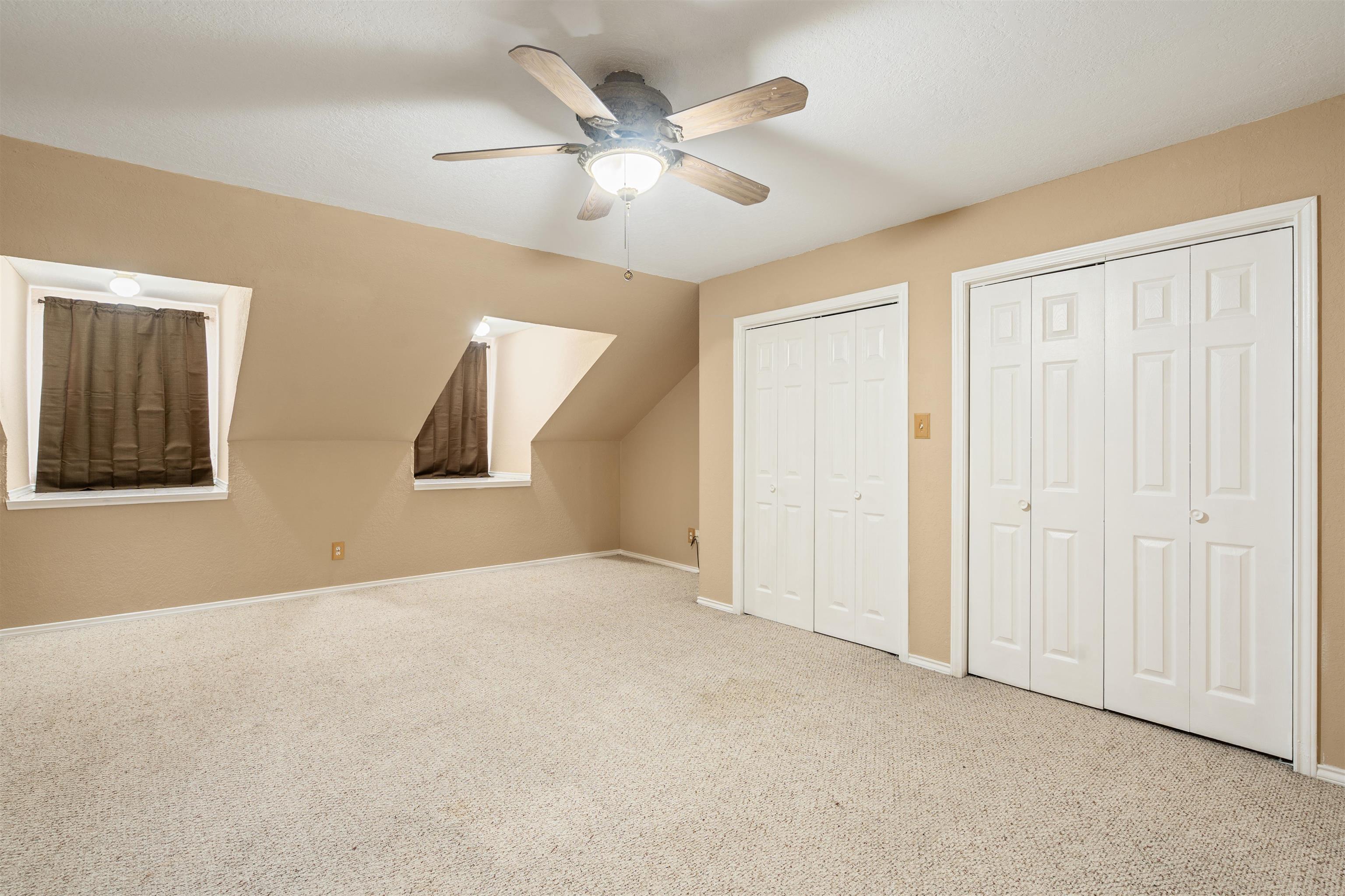 Image 38 of 48 For 1072 Packsaddle