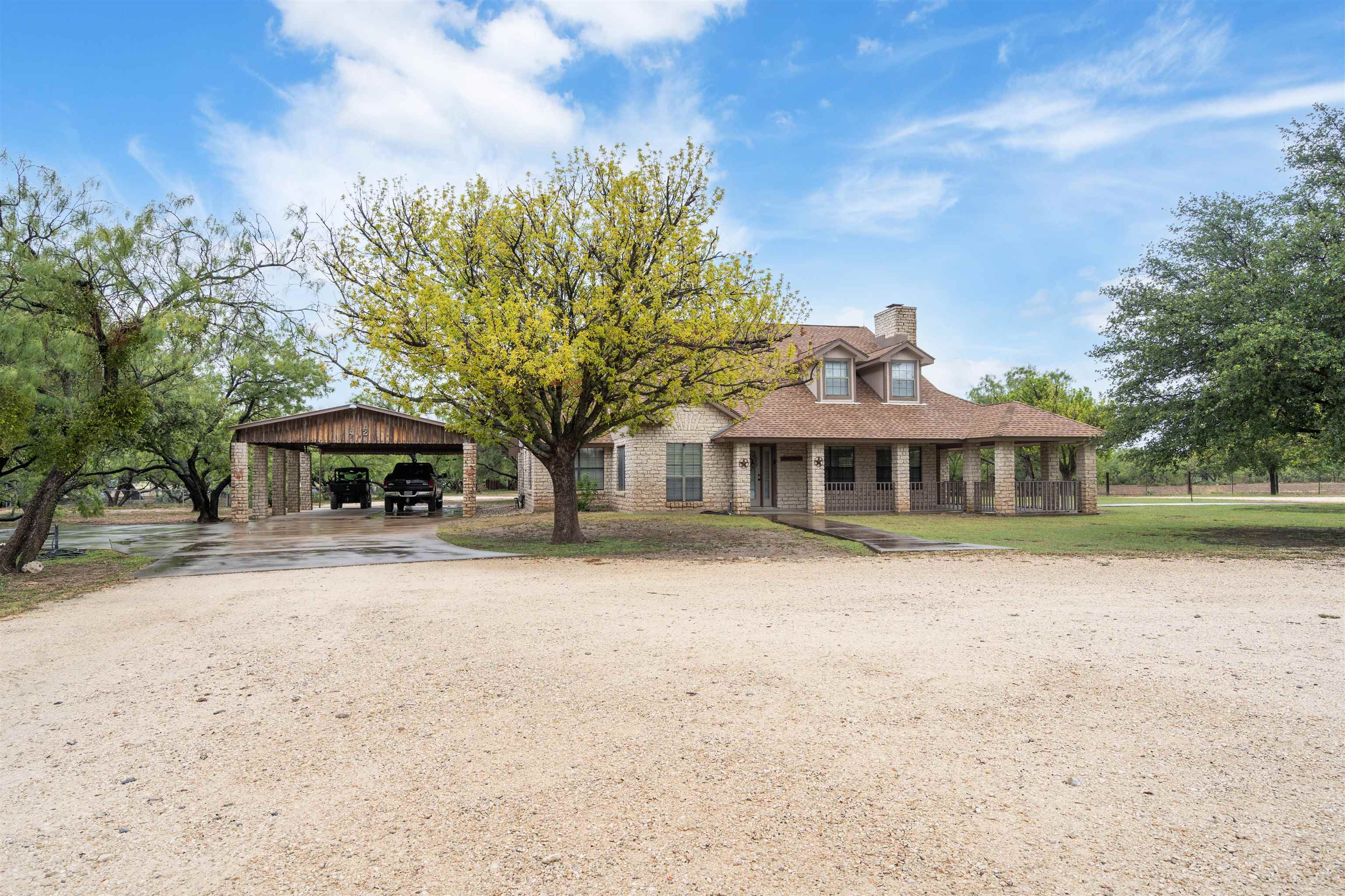 Image 4 of 48 For 1072 Packsaddle