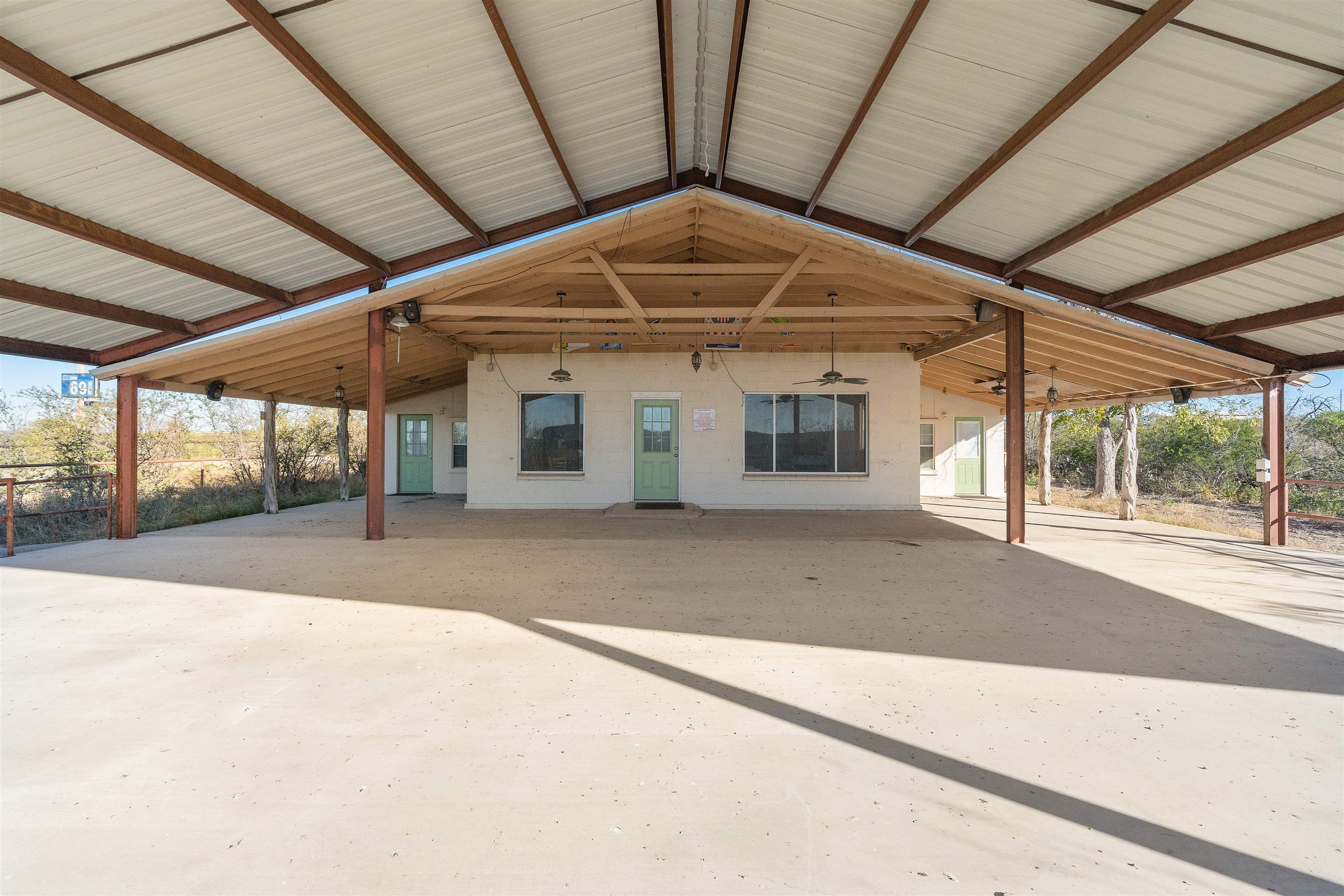 Image 11 of 26 For 103 Park Service Rd 1