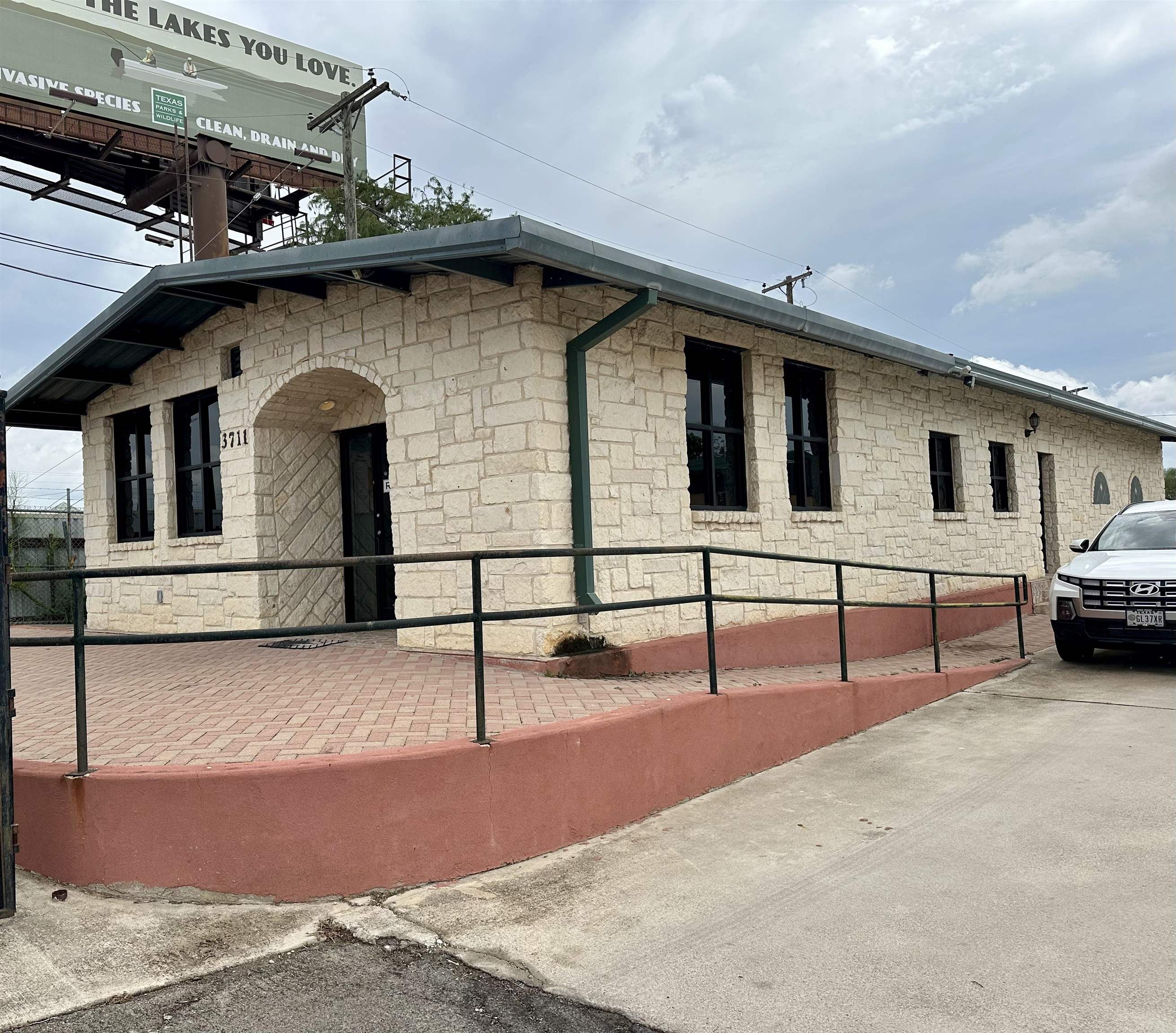 Details for 3711 Veterans, Del Rio, TX 78840