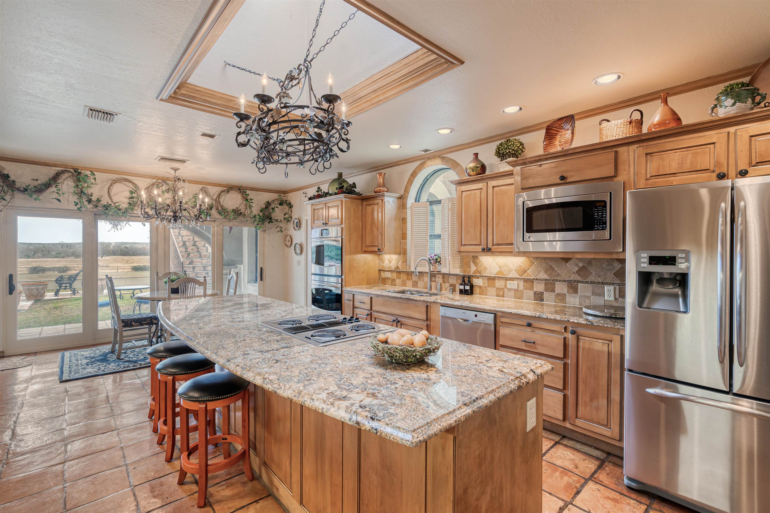 Image 20 of 49 For 505 Gilchrist