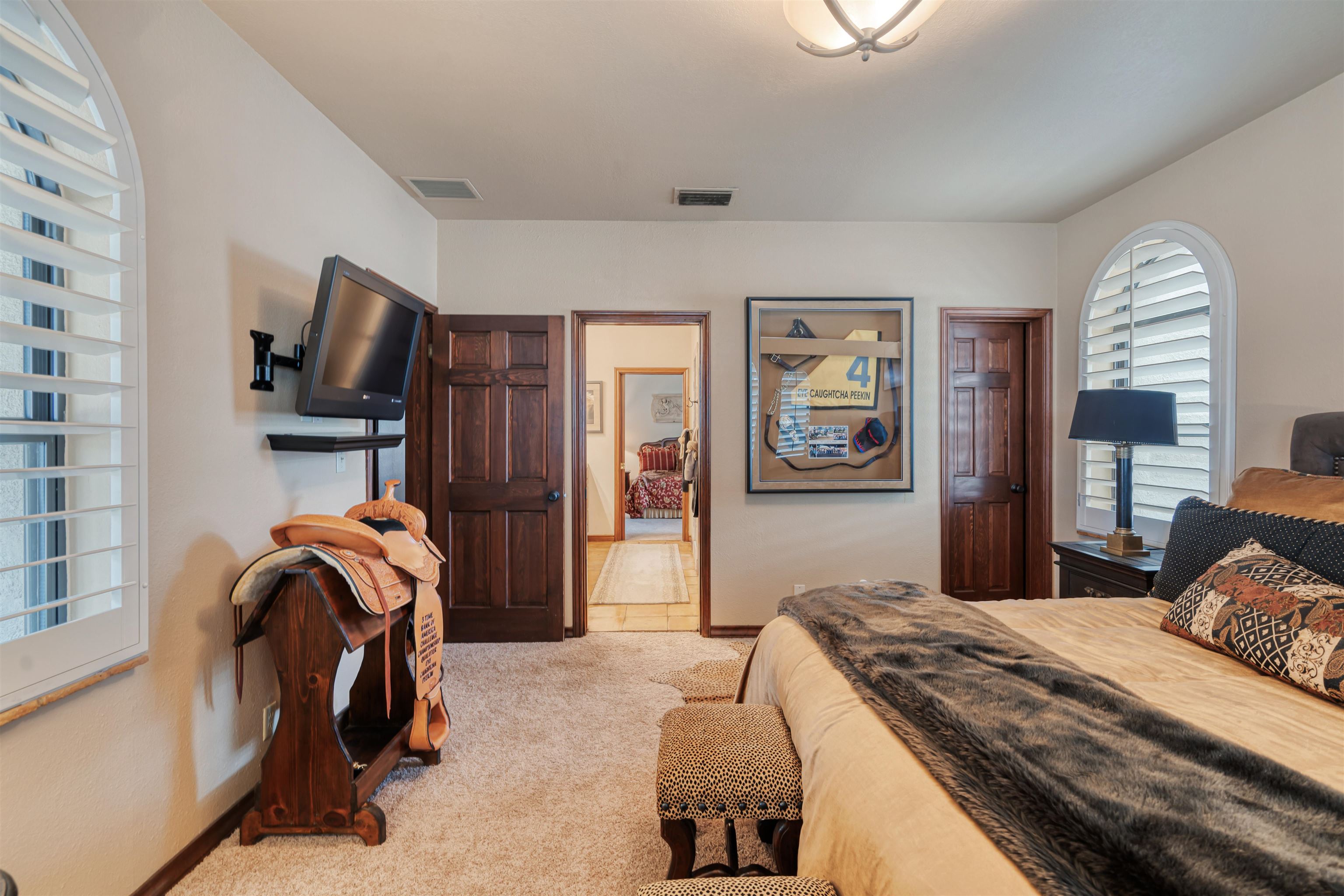 Image 37 of 49 For 505 Gilchrist