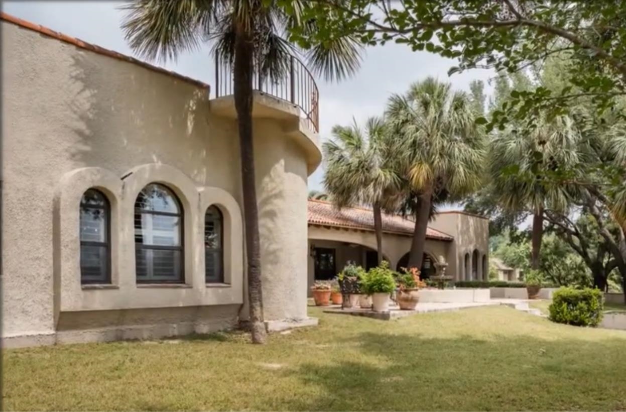 Image 5 of 49 For 505 Gilchrist