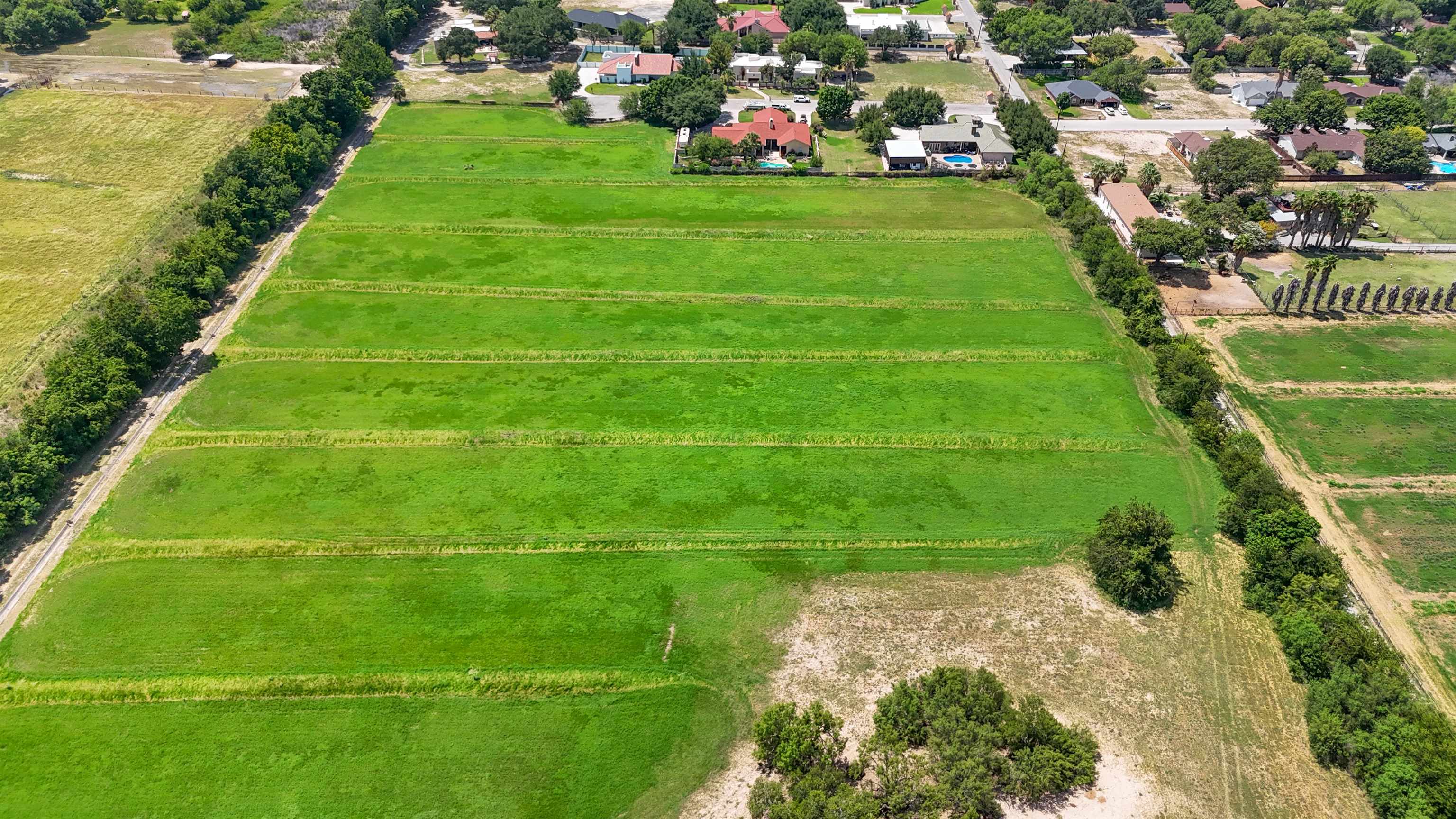 Image 5 of 14 For 505 Gilchrist- B