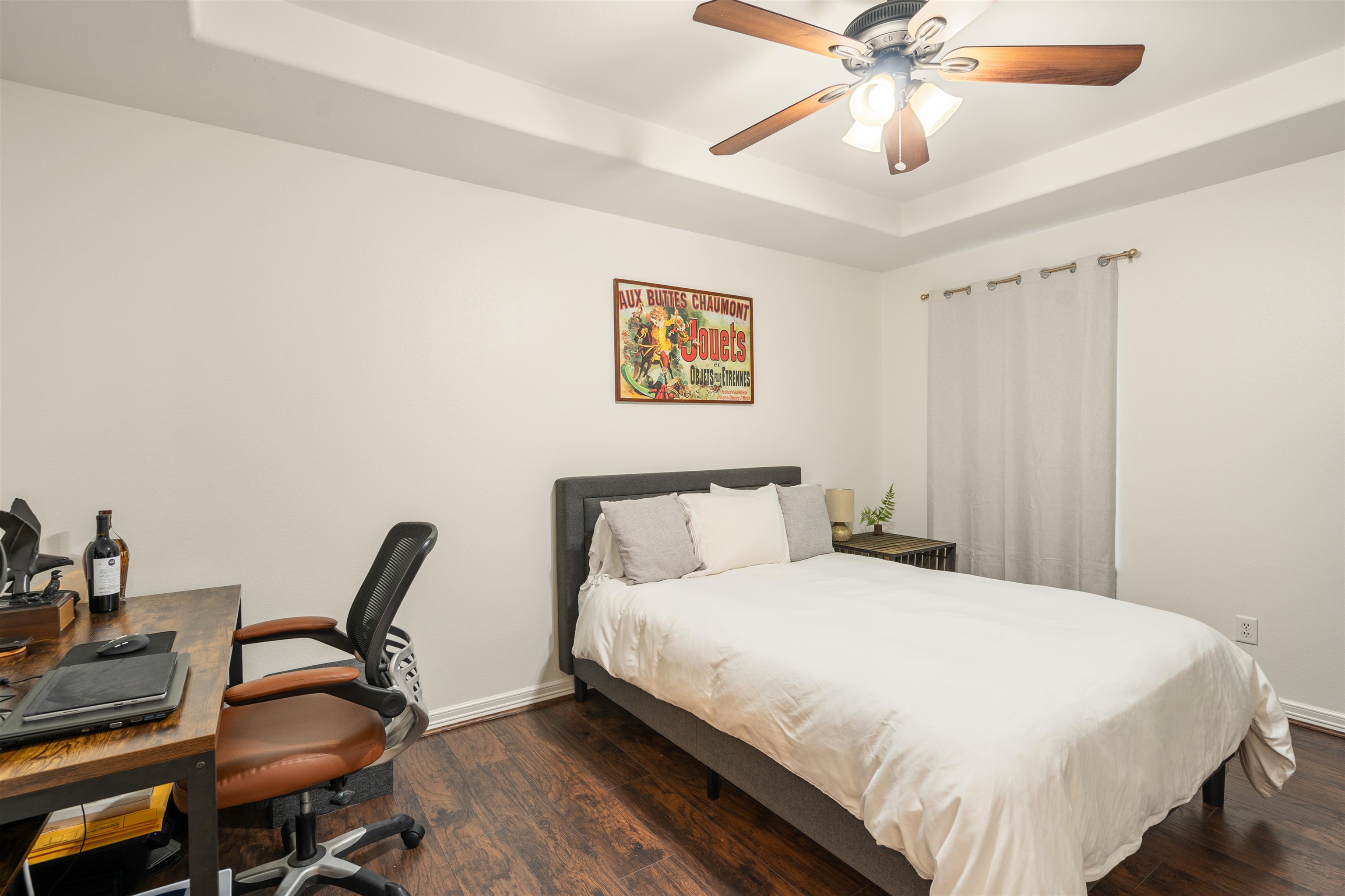 Image 27 of 47 For 201 Pete Dr  