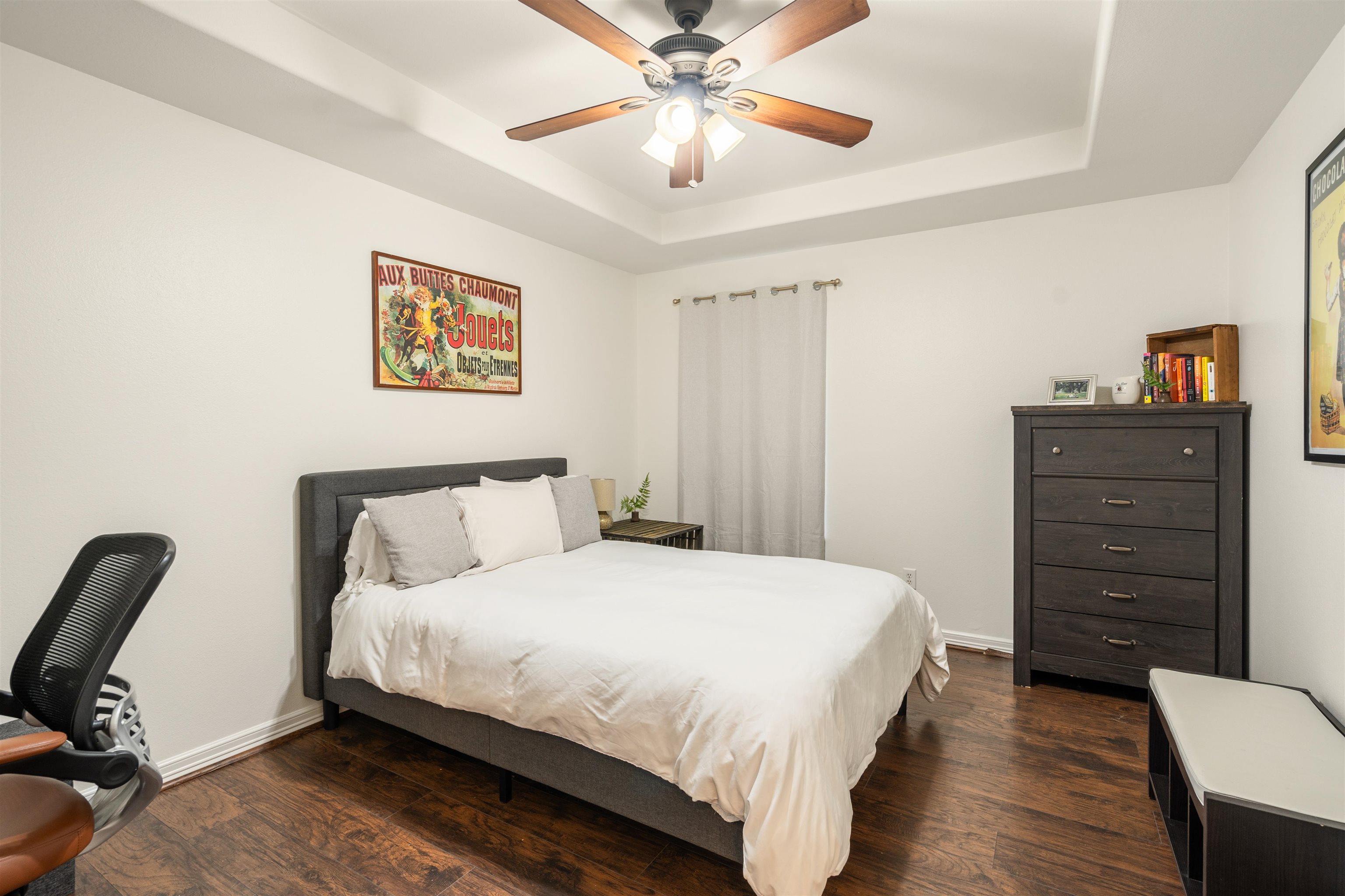 Image 28 of 47 For 201 Pete Dr  