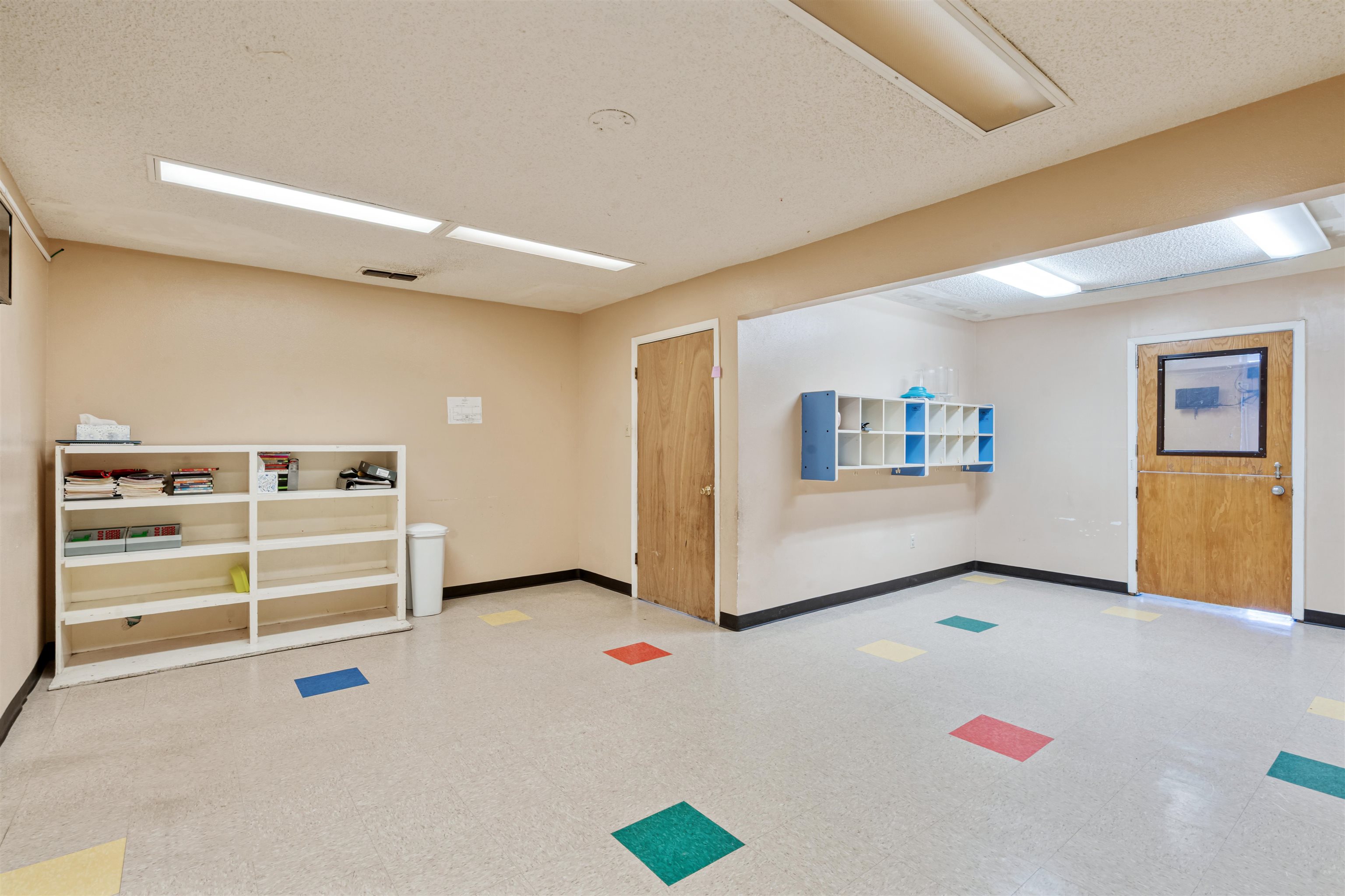 Image 10 of 46 For 3603 Veterans