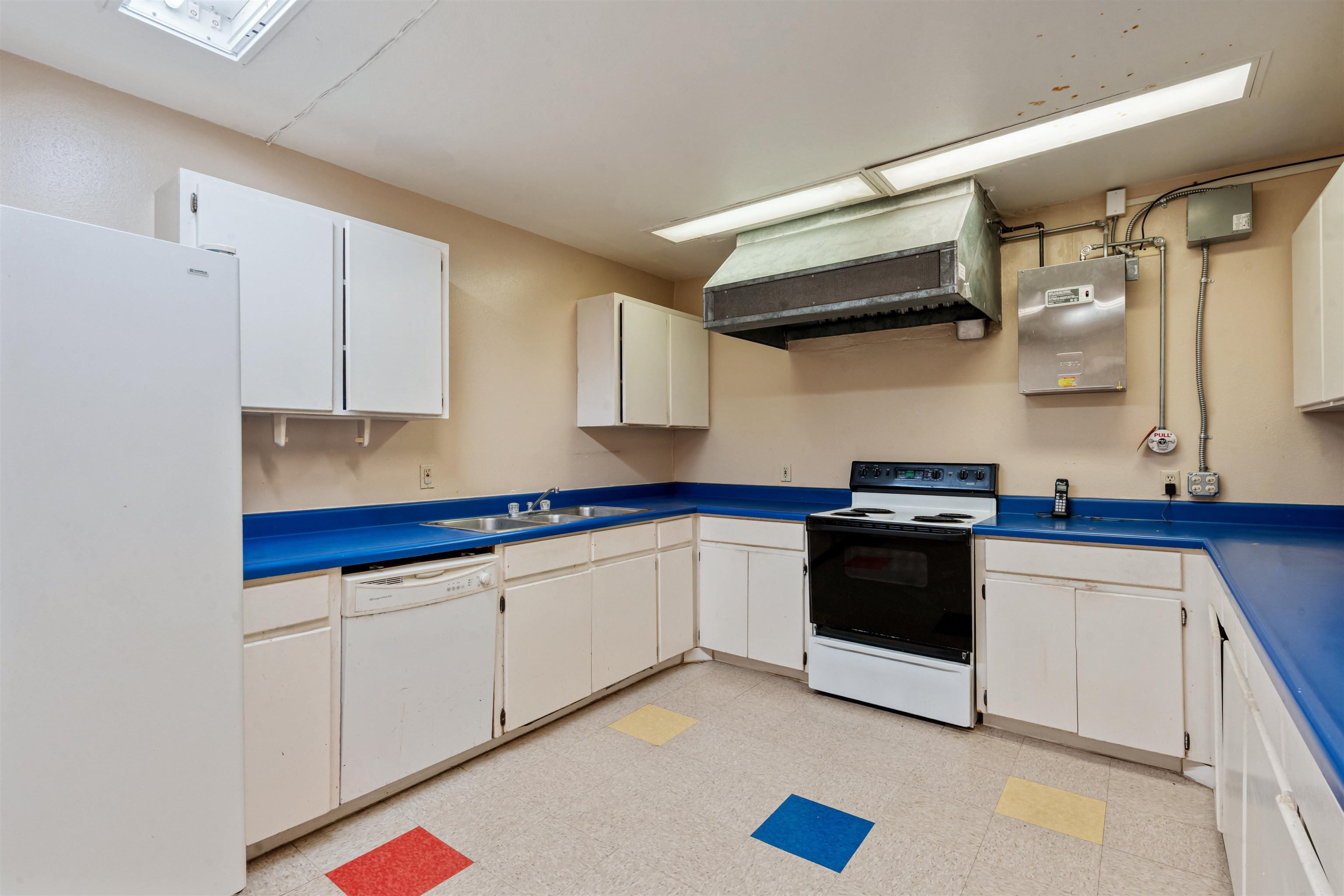 Image 17 of 46 For 3603 Veterans