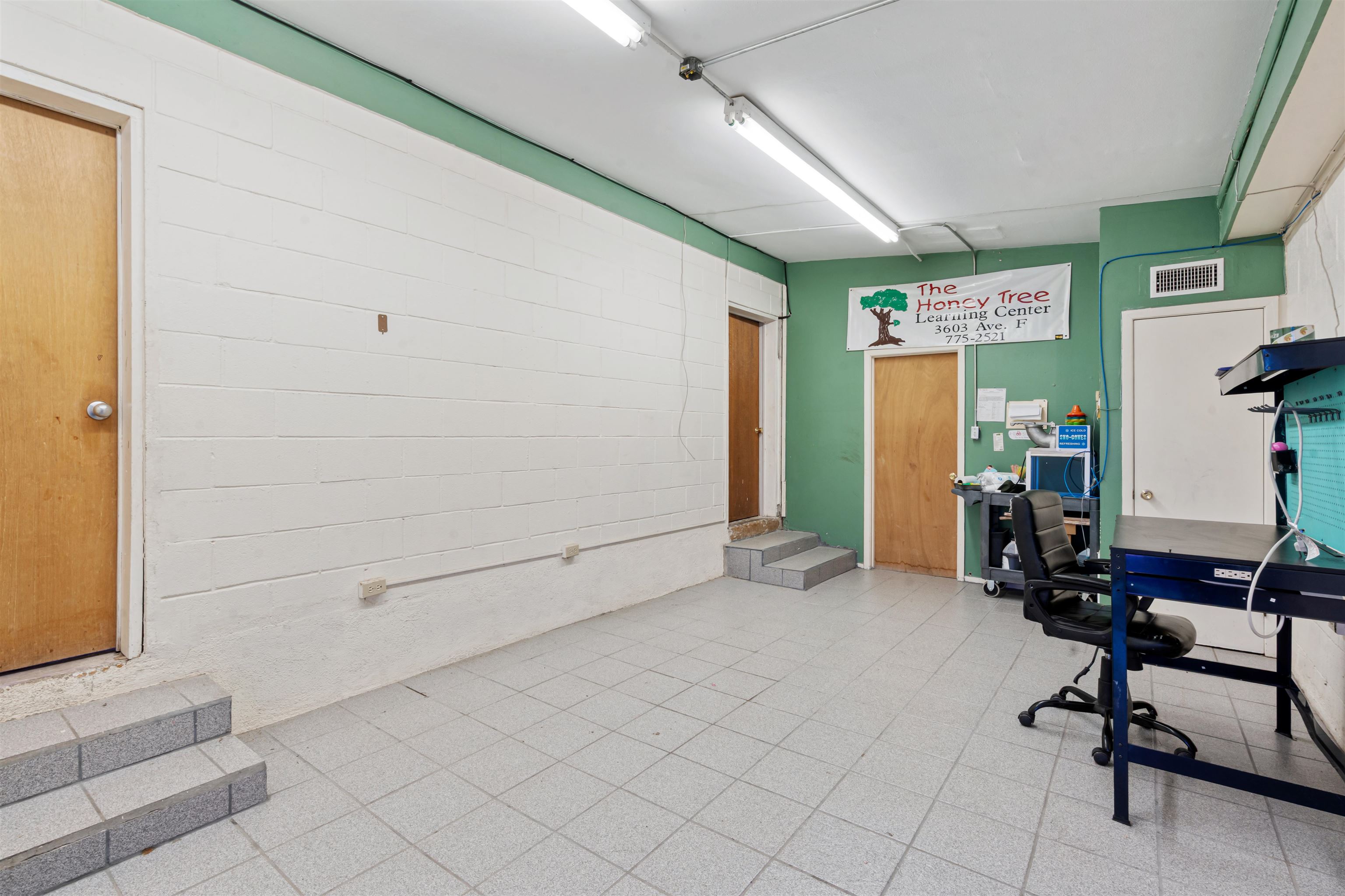 Image 37 of 46 For 3603 Veterans