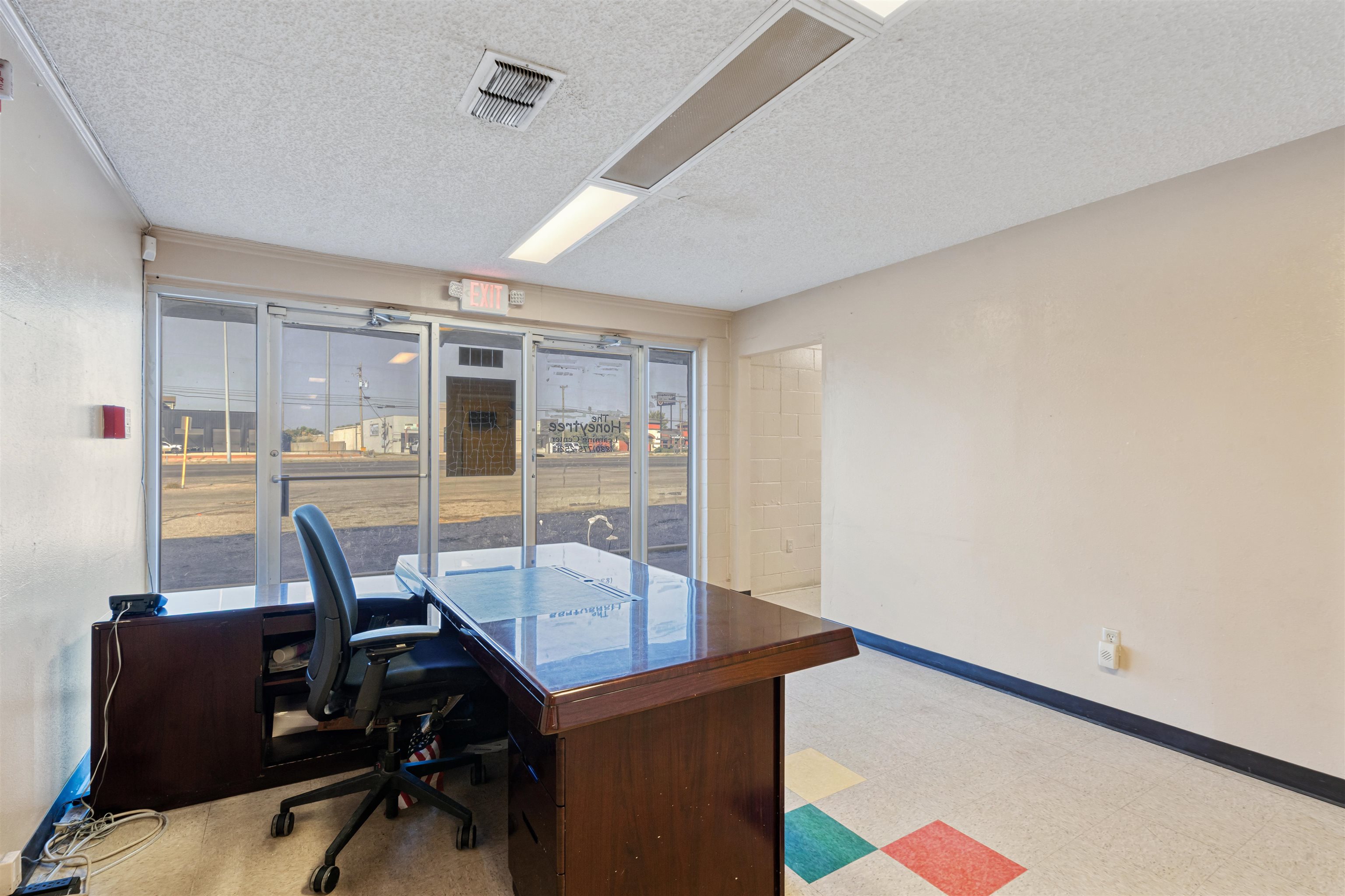 Image 6 of 46 For 3603 Veterans