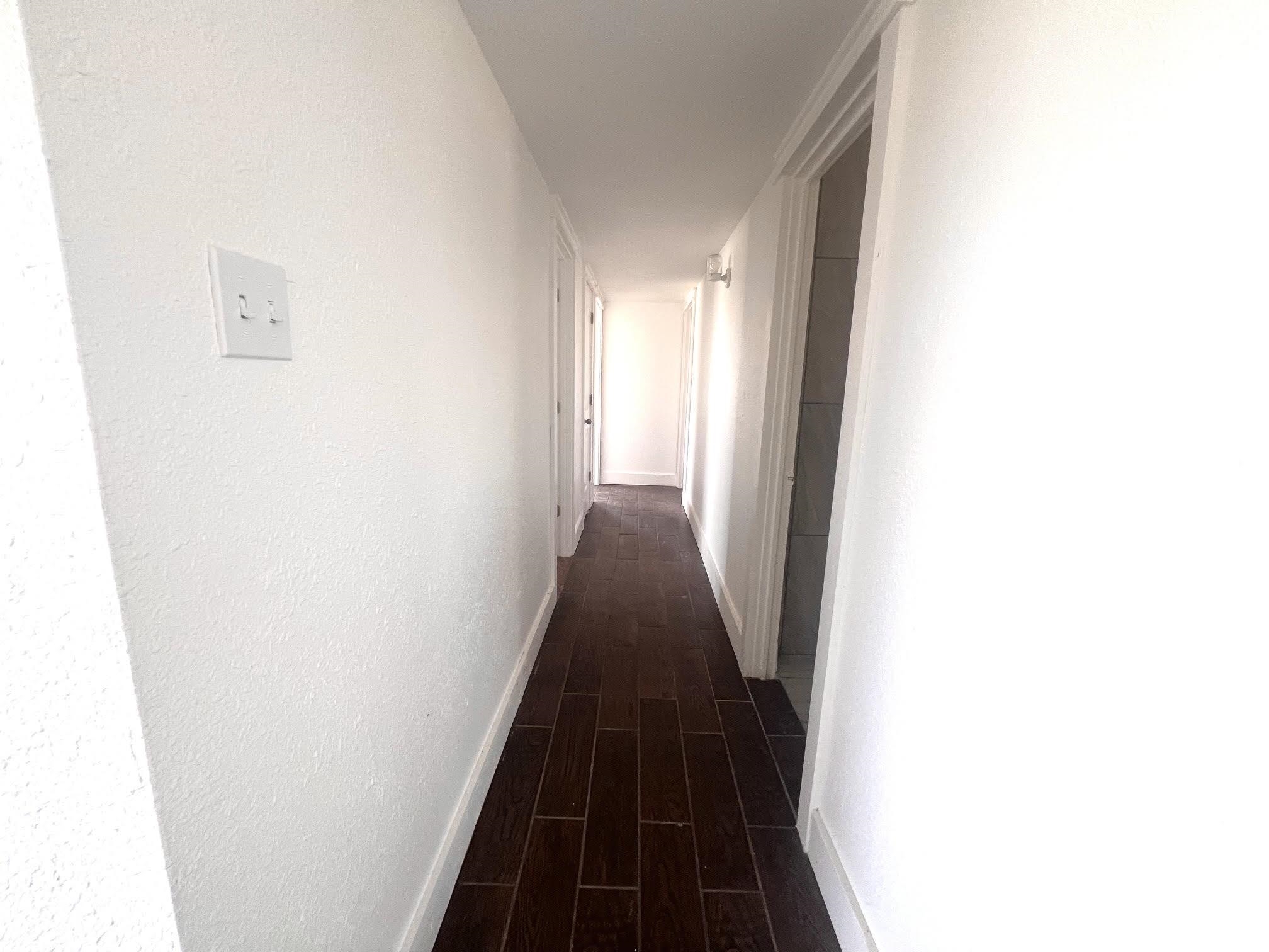 Listing photo id 22 for 535 4th N 