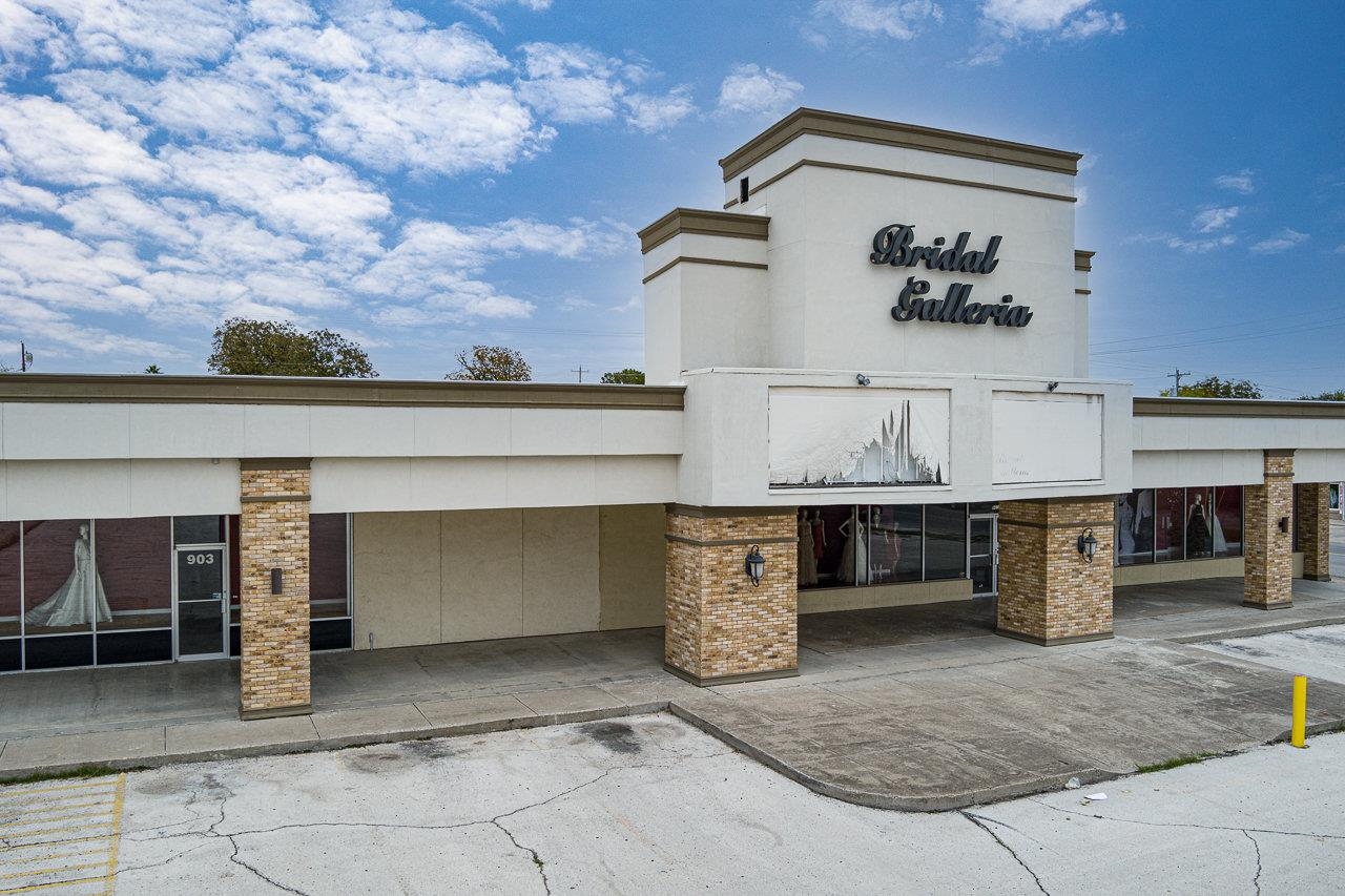 Image 4 of 20 For 901 Veterans