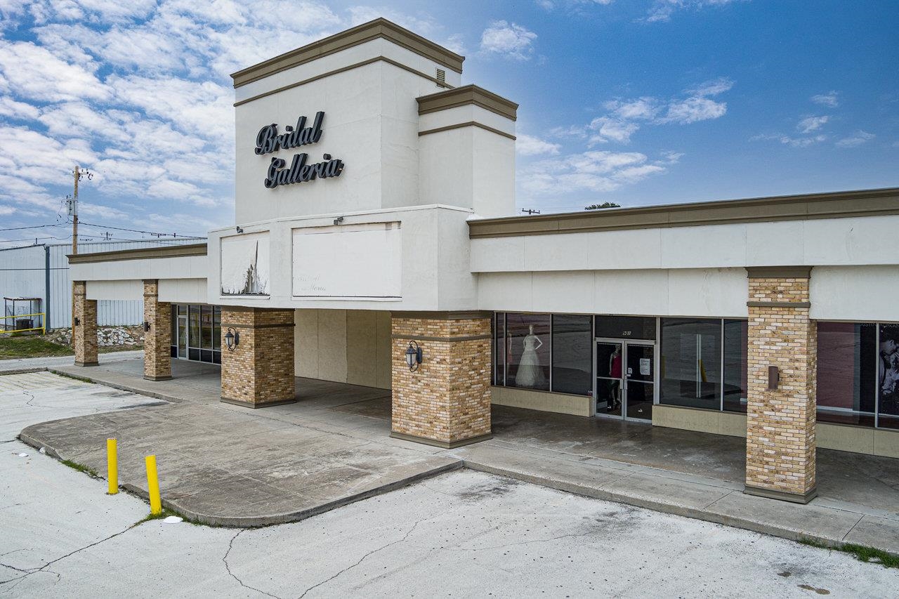 Image 6 of 20 For 901 Veterans