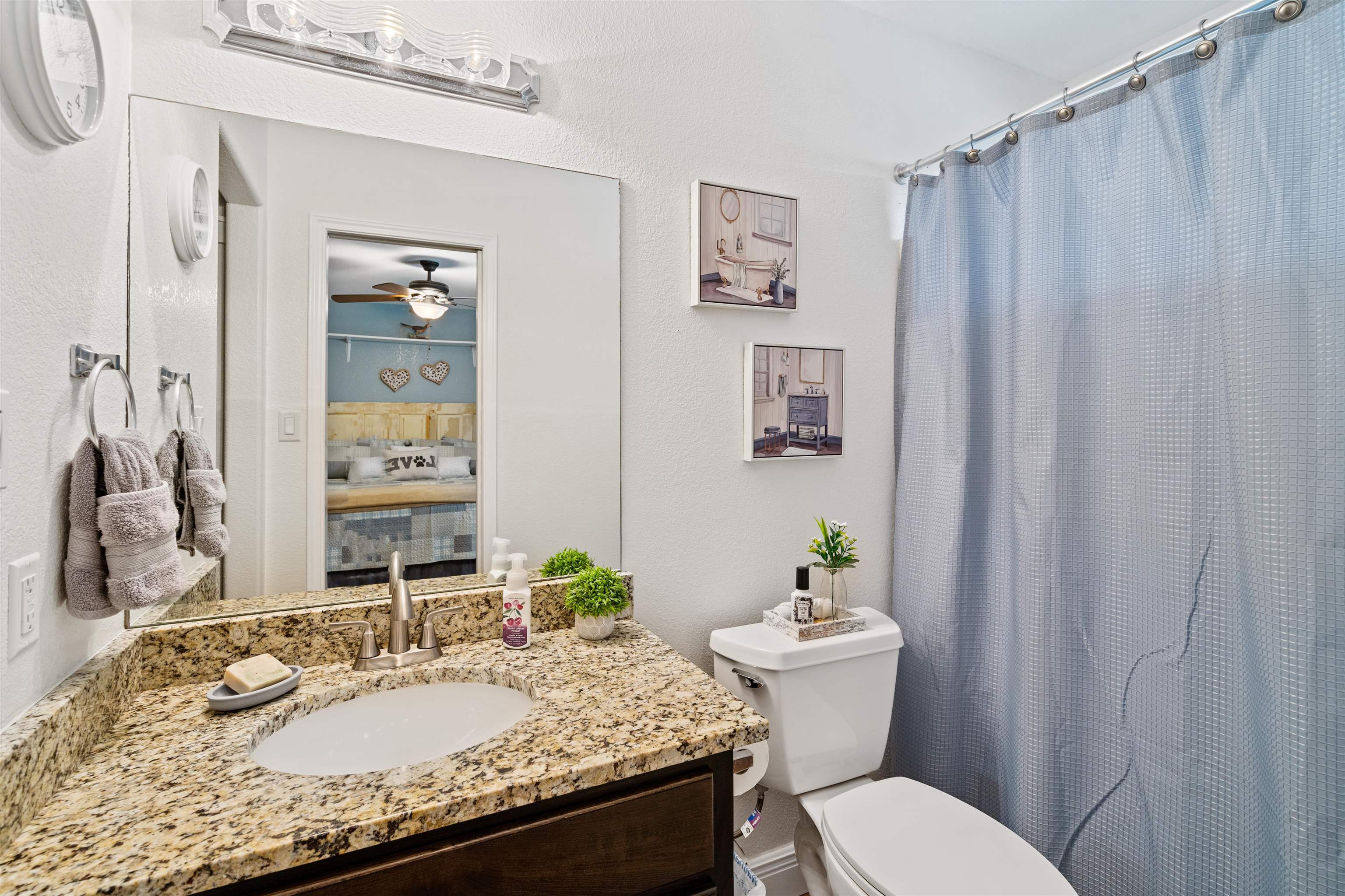 Image 35 of 48 For 104 Broadview S