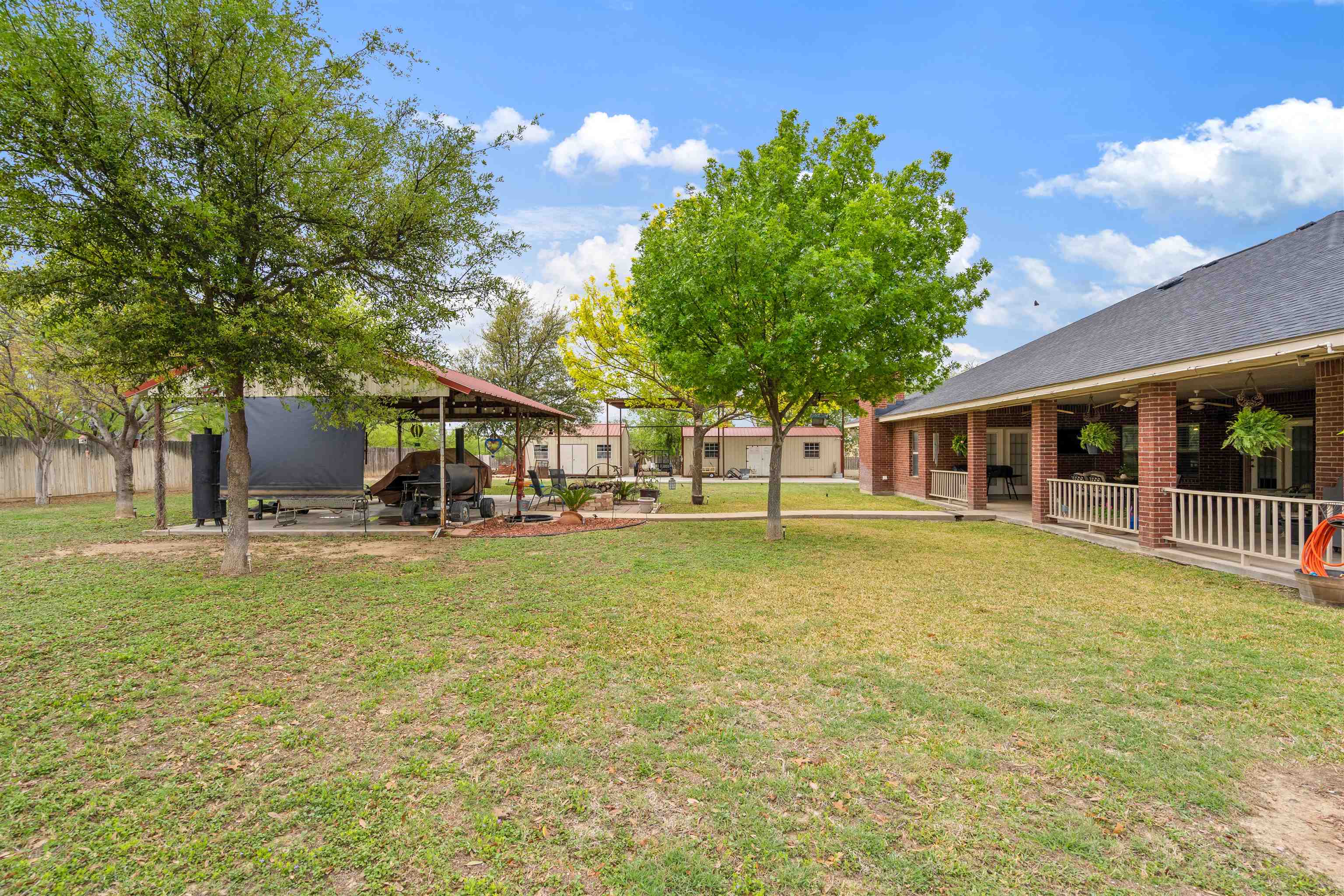 Image 45 of 48 For 104 Broadview S