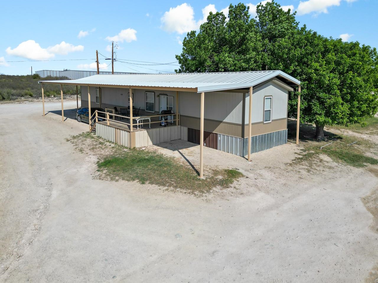 Image 10 of 47 For 6748 Texas Road #2