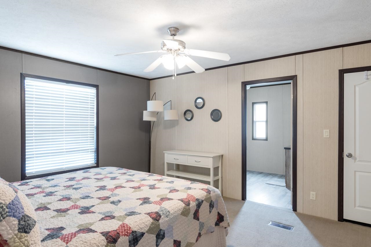 Image 19 of 47 For 6748 Texas Road #2