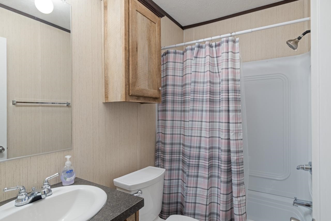 Image 22 of 47 For 6748 Texas Road #2