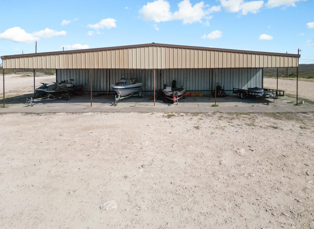 Image 29 of 47 For 6748 Texas Road #2