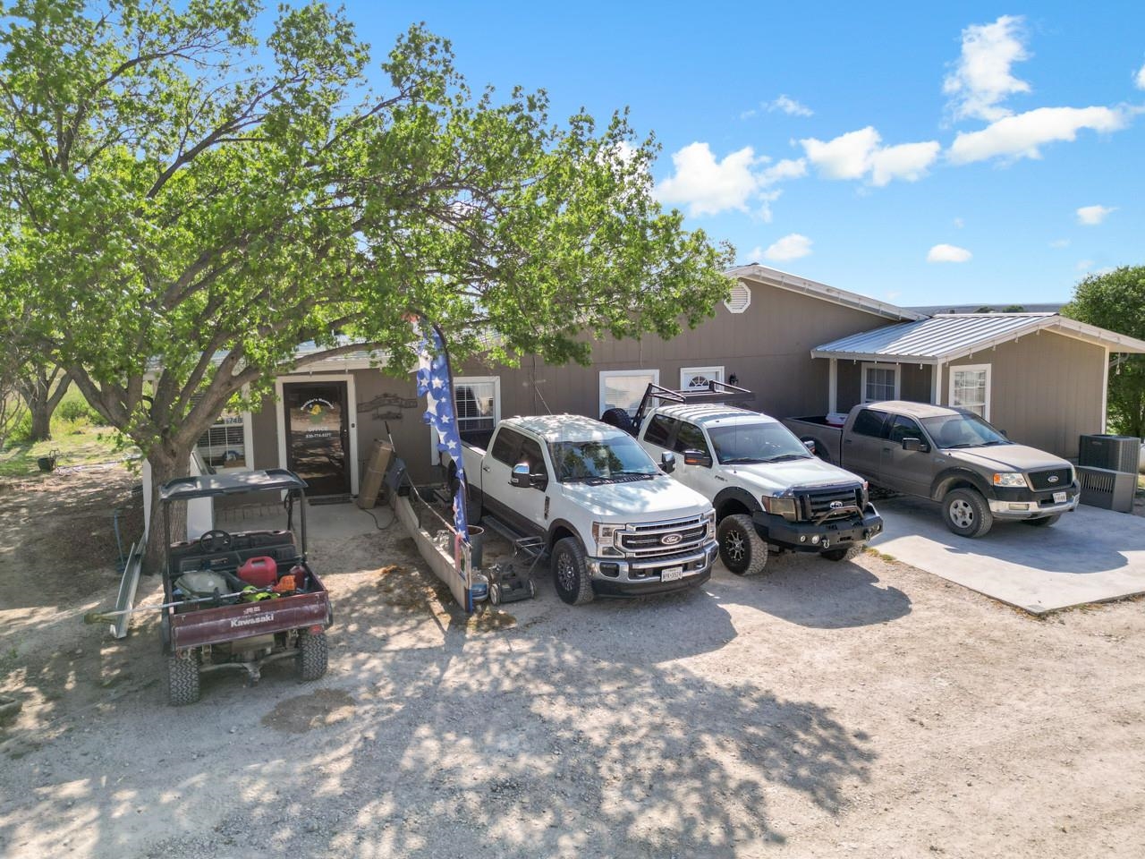 Image 30 of 47 For 6748 Texas Road #2