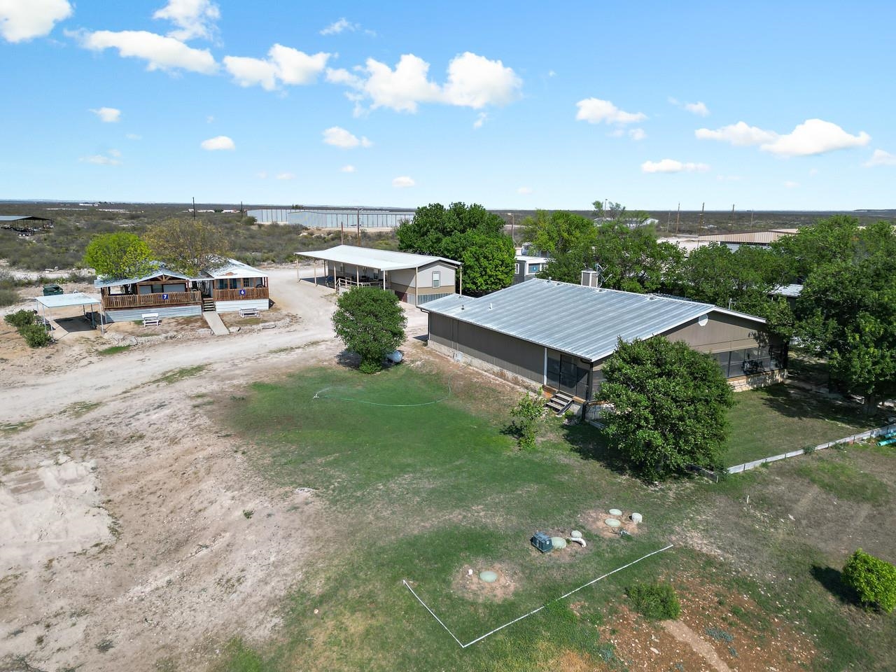 Image 6 of 47 For 6748 Texas Road #2