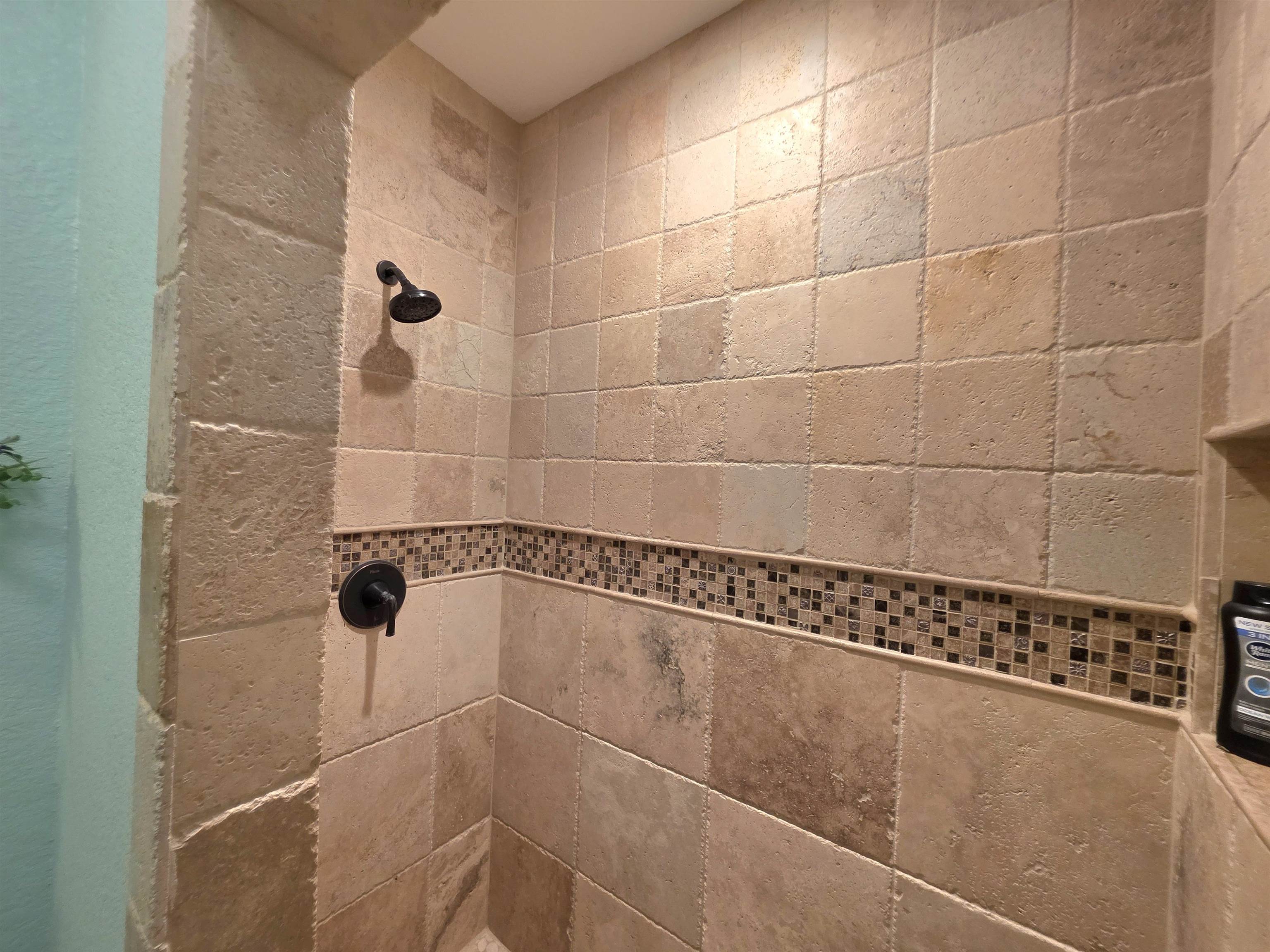 Image 11 of 28 For 16307 Us Hwy 90 West