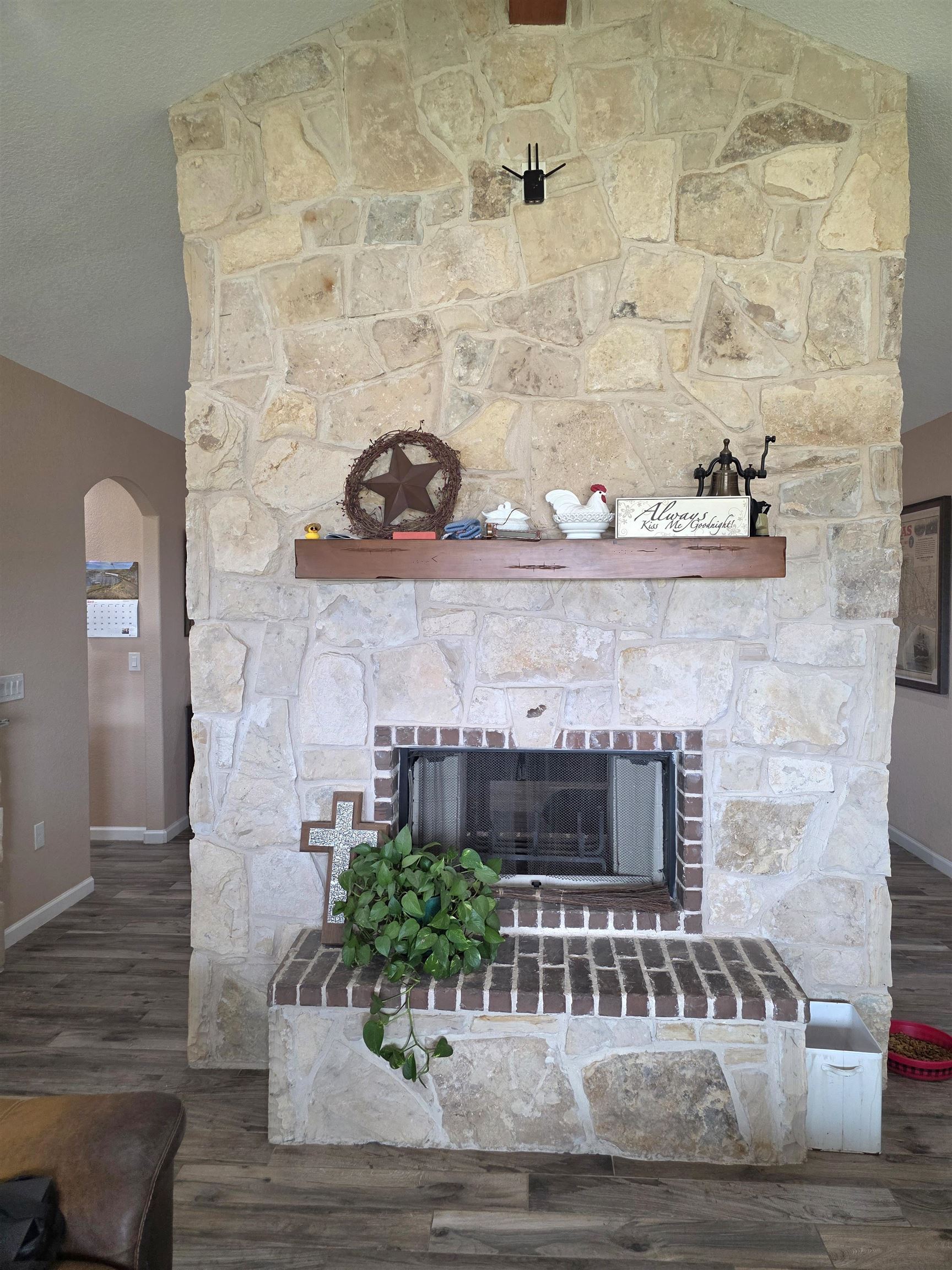 Image 20 of 28 For 16307 Us Hwy 90 West