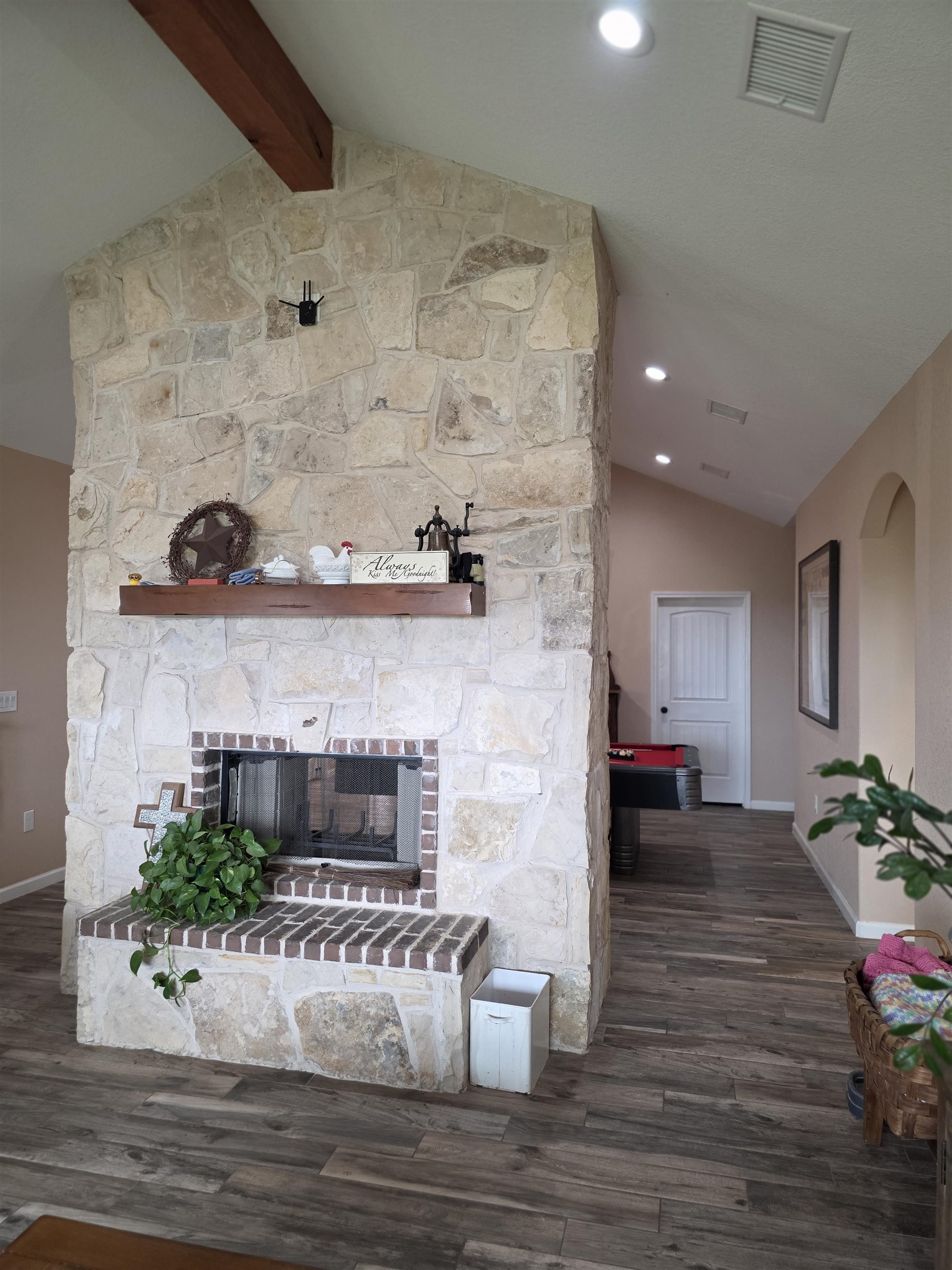 Image 21 of 28 For 16307 Us Hwy 90 West