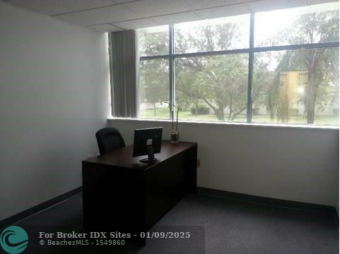 Image 6 of 8 For 8400 University Dr  216