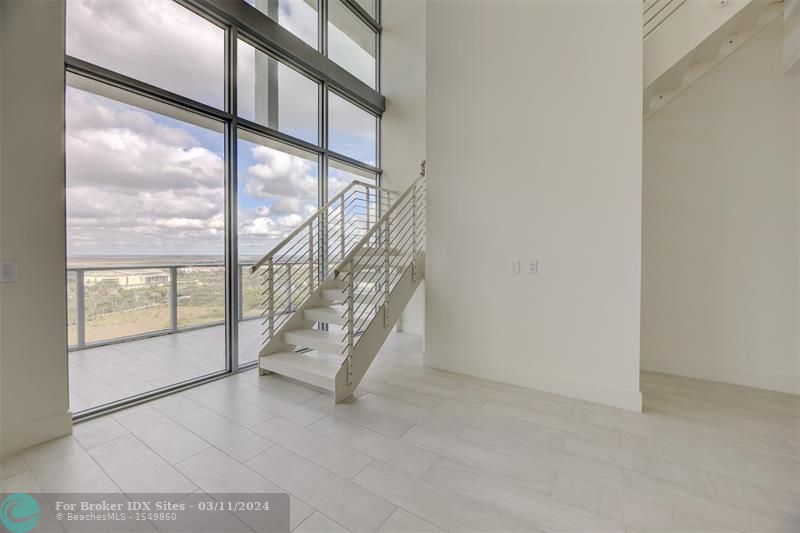 Image 44 of 82 For 2000 Metropica Way  Ph02