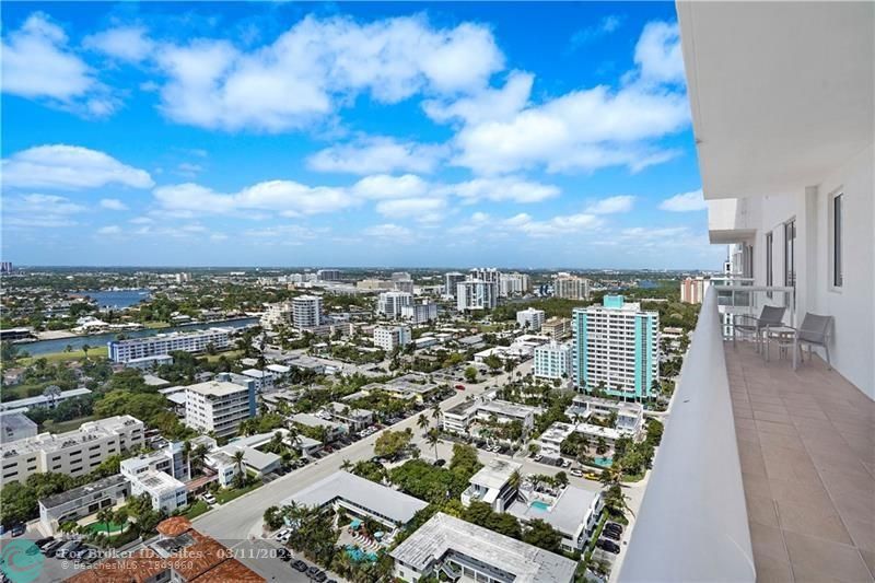 Image 9 of 58 For 505 Fort Lauderdale Beach Blvd  Ph2501