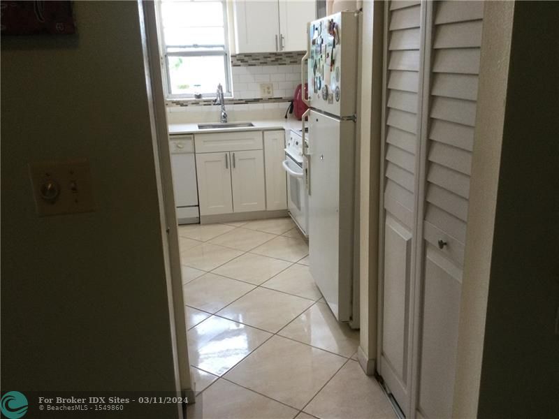 Image 12 of 21 For 4990 Sabal Palm Blvd  215