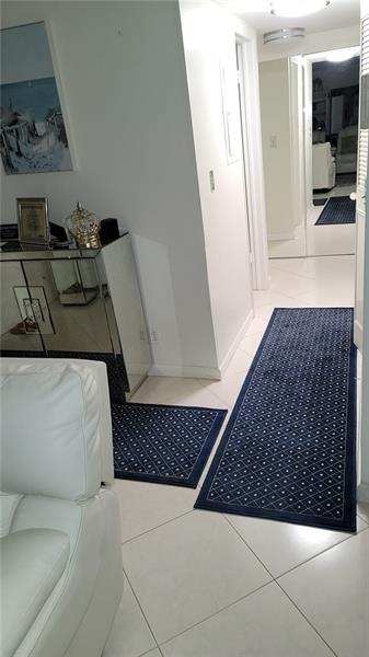 Image 19 of 34 For 6574 Burning Wood Dr  101