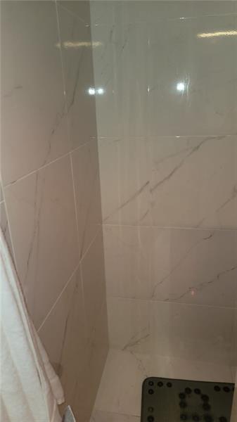 Image 23 of 34 For 6574 Burning Wood Dr  101