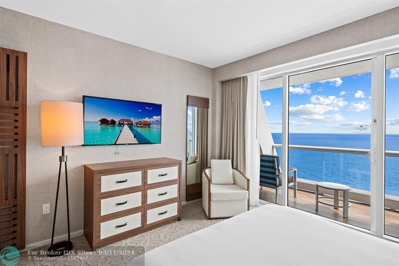 Image 27 of 30 For 551 Fort Lauderdale Beach Blvd  R2017