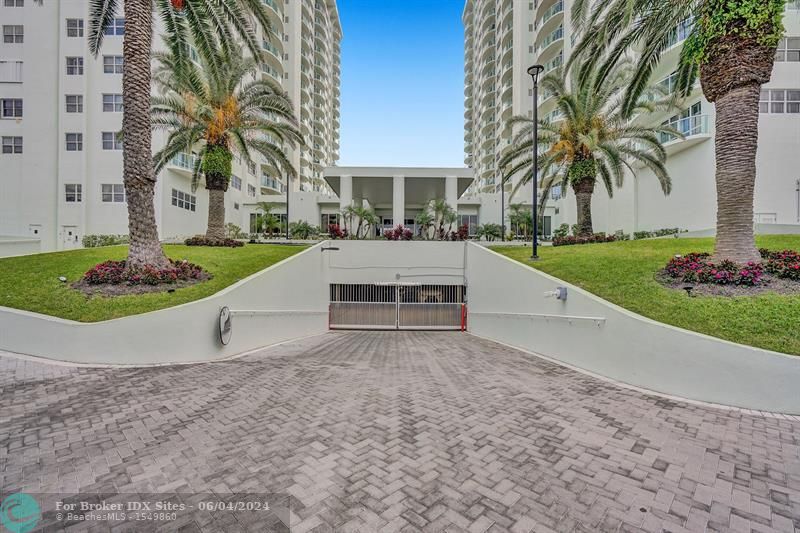 Image 66 of 97 For 3400 Galt Ocean Dr  204s