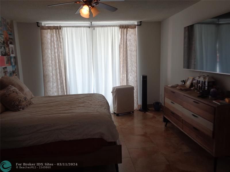 Image 12 of 13 For 1351 Miami Gardens Dr  223