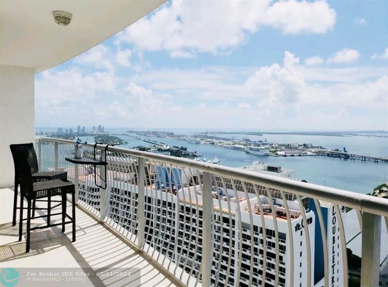 Details for 1750 Bayshore Dr  4810, Miami, FL 33132