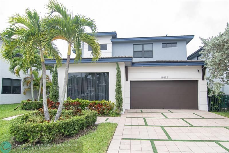 Details for 15552 88th Ave, Miami Lakes, FL 33018