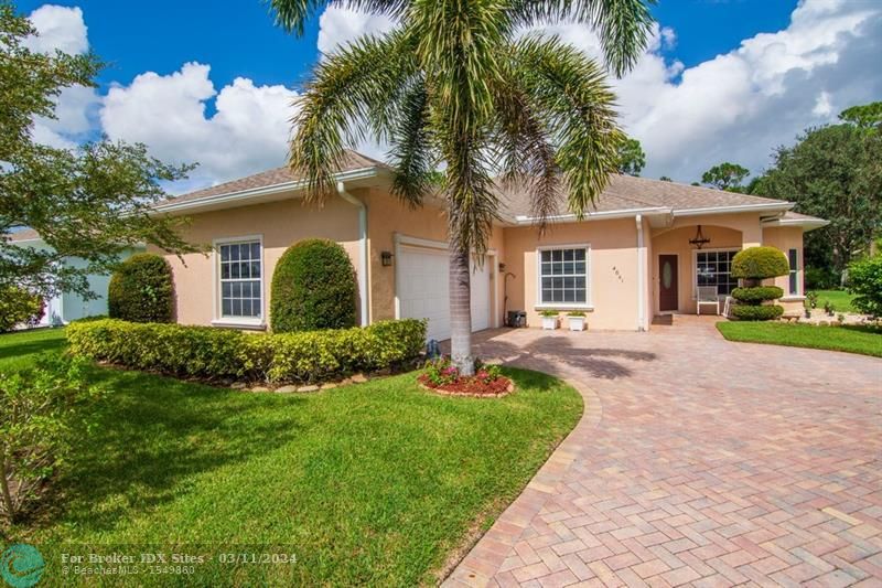 Details for 4641 Paladin Cir, Vero Beach, FL 32967