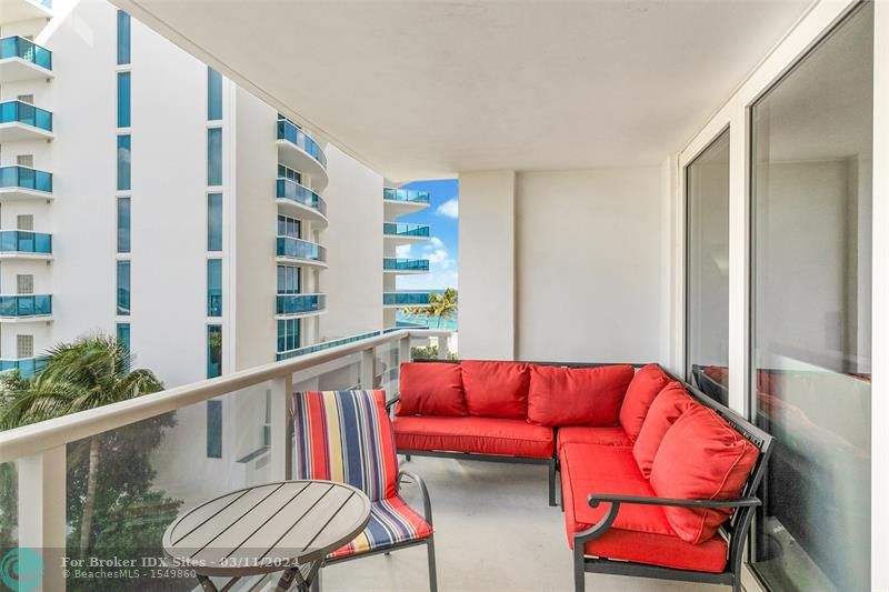 Image 18 of 24 For 2751 Ocean Dr  703n