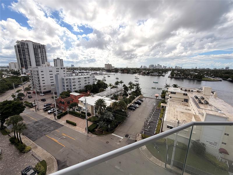 Image 30 of 35 For 153 Seabreeze Boulevard  602