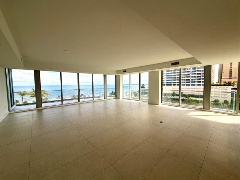 Image 32 of 35 For 153 Seabreeze Boulevard  602