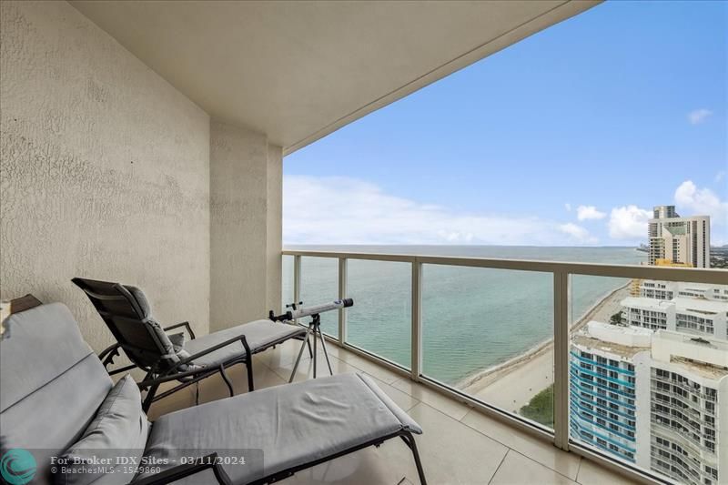 Image 20 of 21 For 16699 Collins Ave  4109