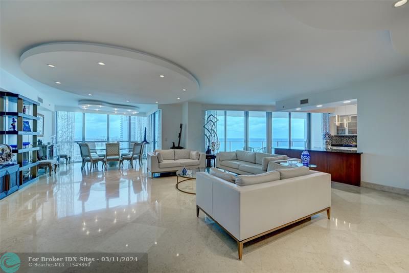 Image 11 of 76 For 3101 Ocean Dr  2703