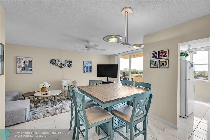 Image 11 of 42 For 2639 Riverside Dr  605