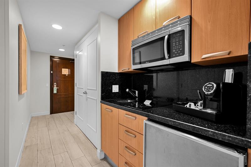 Image 15 of 49 For 505 Fort Lauderdale Beach Blvd  2214