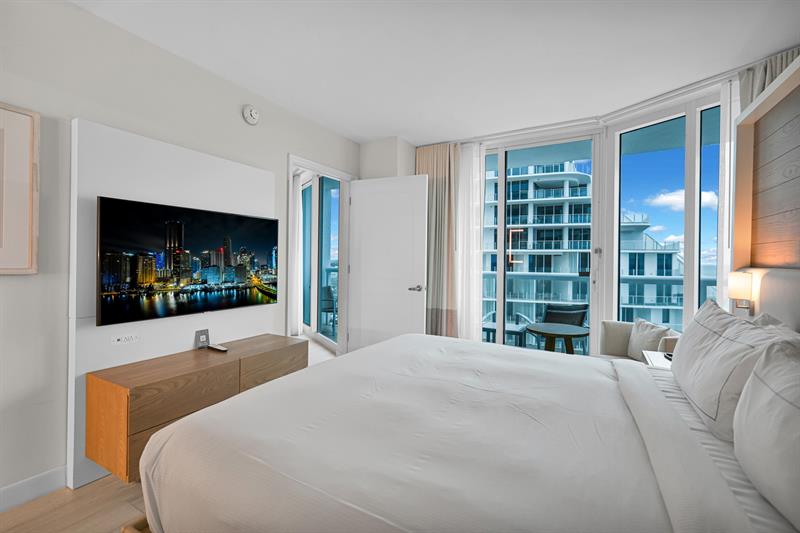 Image 20 of 49 For 505 Fort Lauderdale Beach Blvd  2214
