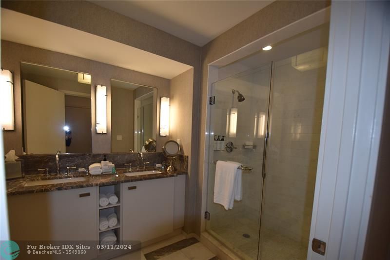 Image 9 of 16 For 551 Fort Lauderdale Beach Blvd  R1907