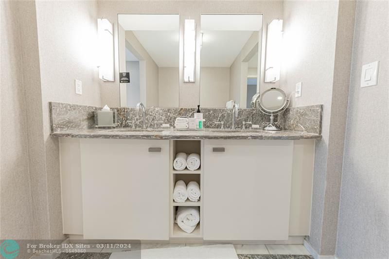 Image 14 of 22 For 551 Fort Lauderdale Beach Blvd  R606